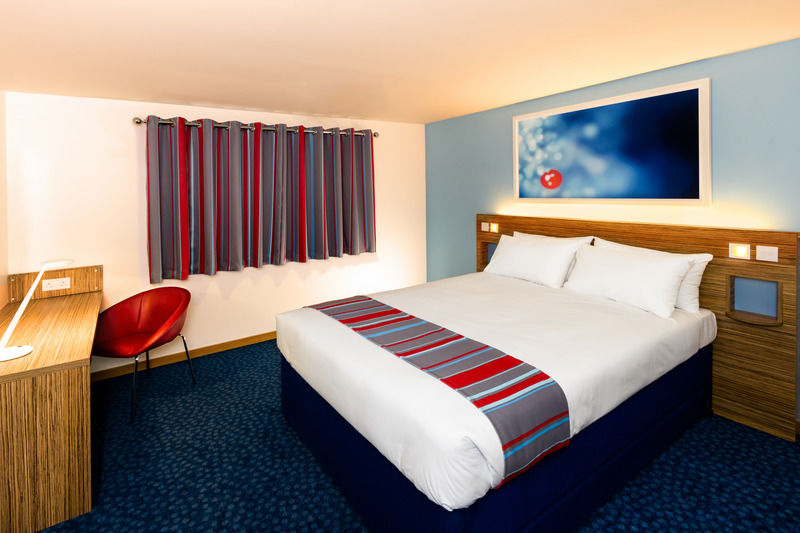 Travelodge Leeds Central المظهر الخارجي الصورة