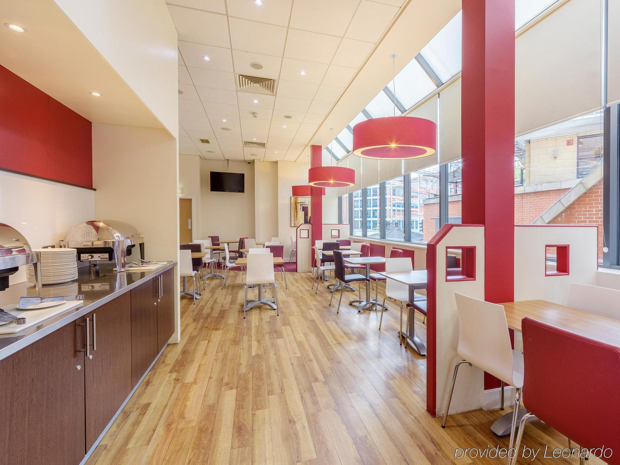 Travelodge Leeds Central المظهر الخارجي الصورة