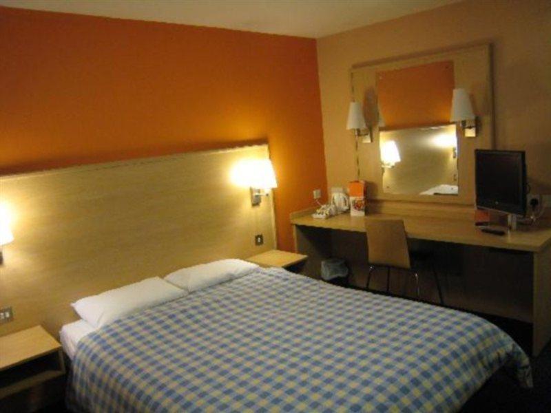 Travelodge Leeds Central المظهر الخارجي الصورة